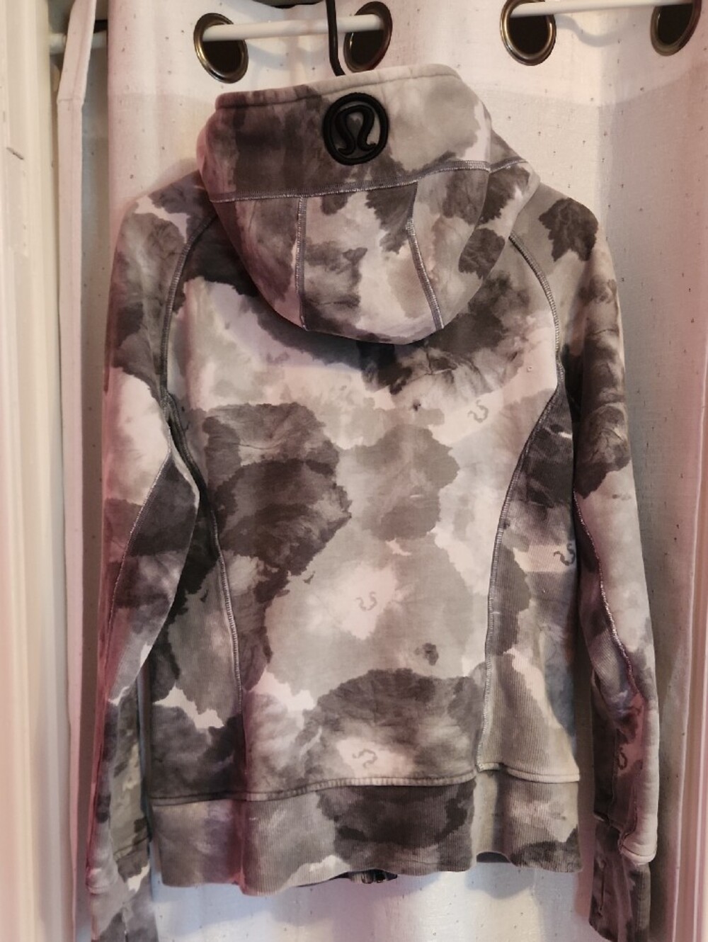 lululemon athletica Tie-Dye Zip-Up Hoodie in Gray and Black - Picture 5 of 5